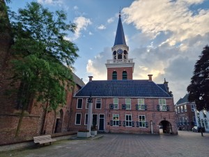
                            <b>De Nicolaïkerk en het plein</b><br>
                                                        <b>ISO:</b> 50 | <b>Sluitertijd:</b> 1/548 | <b>Diafragma:</b> f/1.8 | <b>Datum:</b> 2024-05-29

                        