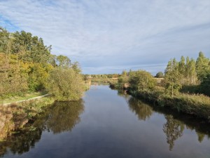 
                            <b>Vanaf het bruggetje boven de Rechte Tocht richting de Groeve Noord</b><br>
                                                        <b>ISO:</b> 50 | <b>Sluitertijd:</b> 1/847 | <b>Diafragma:</b> f/1.8 | <b>Datum:</b> 2024-10-14

                        