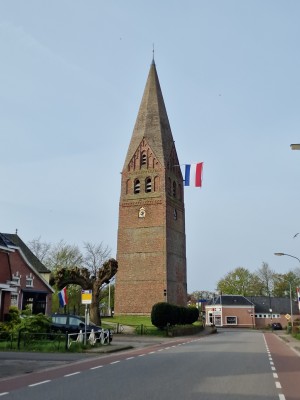 
                            <b>Kerktoren en Nederlandse vlag.</b><br>
                                                        <b>ISO:</b> 50 | <b>Sluitertijd:</b> 1/1351 | <b>Diafragma:</b> f/1.8 | <b>Datum:</b> 2024-04-27

                        