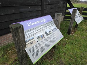 
                            <b>Informatiebord over dierenwelzijn met foto's en uitleg.</b><br>
                                                        <b>ISO:</b> 40 | <b>Sluitertijd:</b> 5567099/1000000000 | <b>Diafragma:</b> f/1.7 | <b>Datum:</b> 2025-12-07

                        