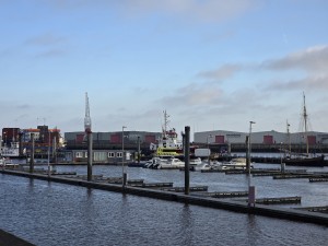 
                            <b>Jachthaven met aangemeerde boten en lege steigers.</b><br>
                                                        <b>ISO:</b> 50 | <b>Sluitertijd:</b> 1/1709 | <b>Diafragma:</b> f/2.4 | <b>Datum:</b> 2025-11-11

                        