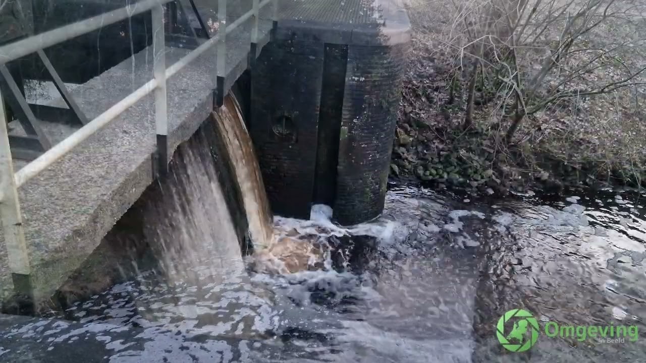 <b>Sluis Friesche Schut - Omgeving in Beeld</b> (Youtube)